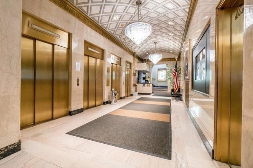 The grand lobby of the Jewelers Exchange Building